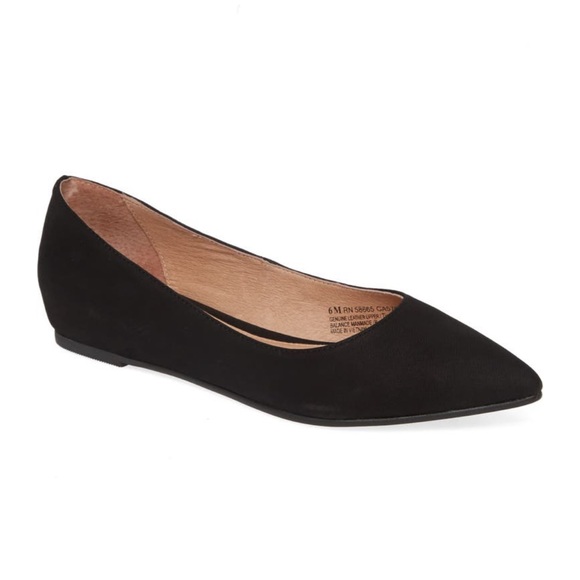 Pointed Toe Flats (Water Resistant) - Picture 3 of 6